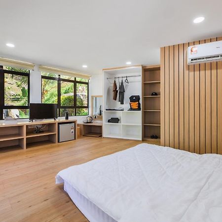 Ellin Forest Karaoke & Pool Resort Bukit Tinggi Bentong Zewnętrze zdjęcie